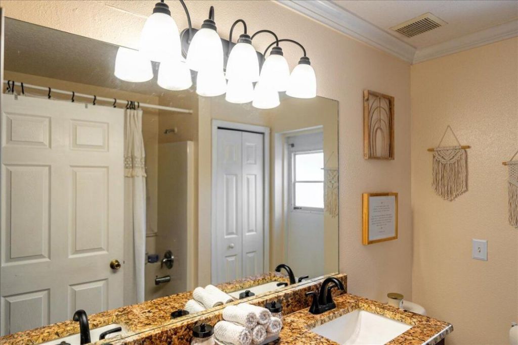 414 SE Cork Road, Port Saint Lucie, FL 34984 Photo