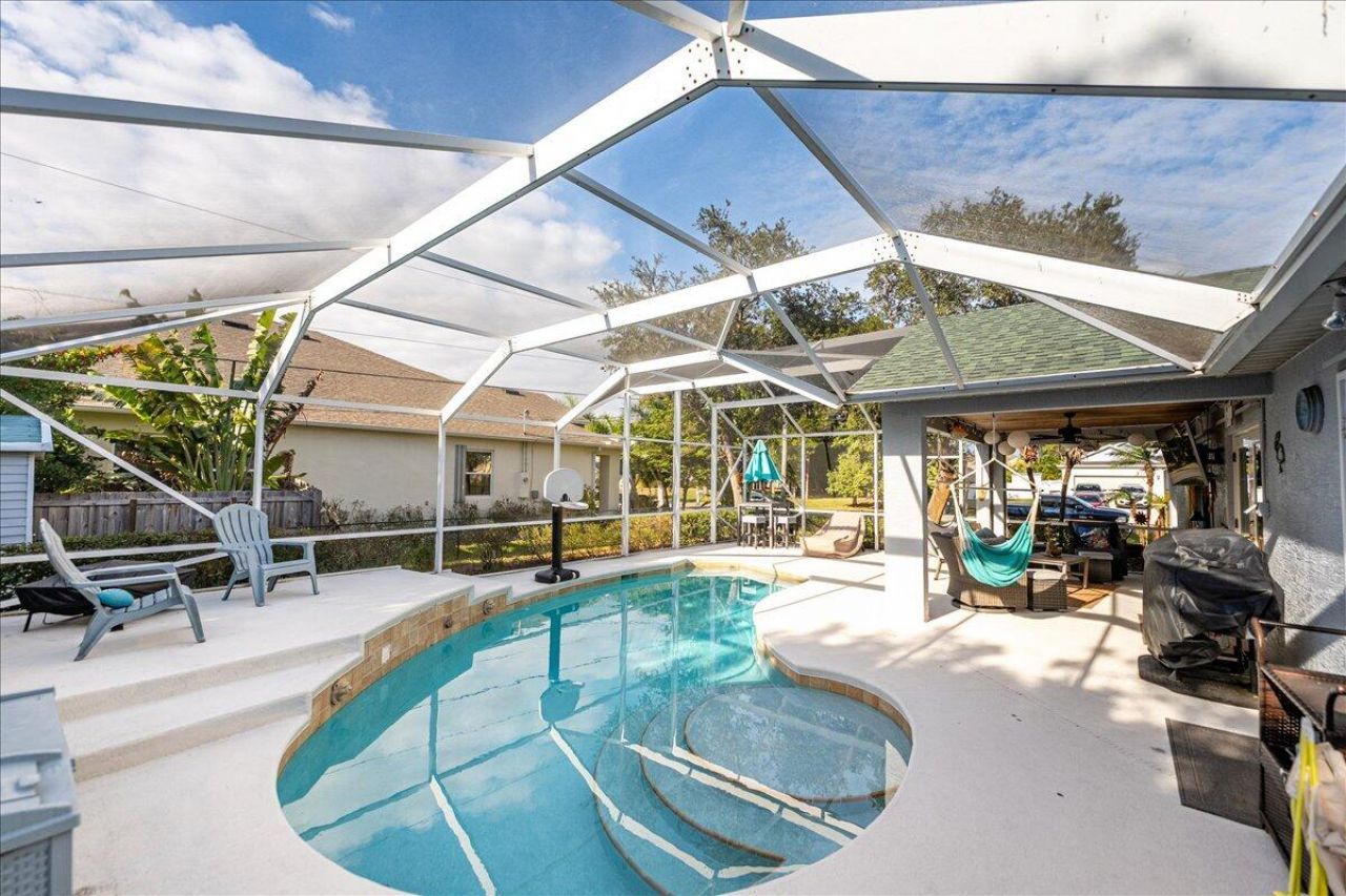 414 SE Cork Road, Port Saint Lucie, FL 34984 Photo