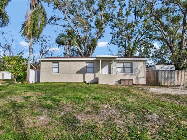 4017 WATSON ROAD, TAMPA, FL 33610