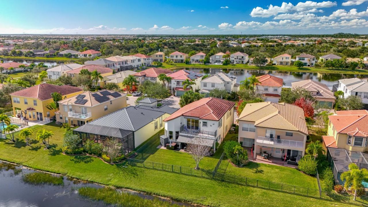 11162 SW Wyndham Way, Port Saint Lucie, FL 34987 Photo