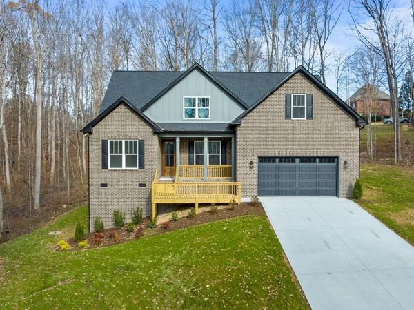 637 Ewell Drive, Cookeville, TN 38506