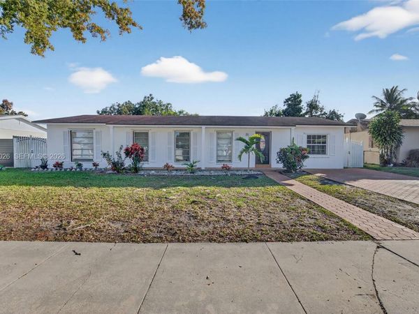 11000 SW 156th St, Miami, FL 33157