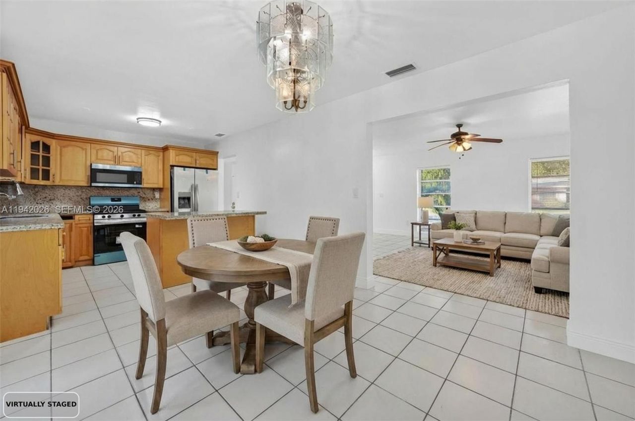 11000 SW 156th St, Miami, FL 33157 Photo