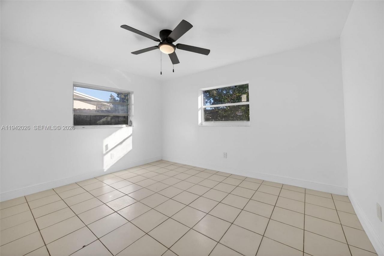 11000 SW 156th St, Miami, FL 33157 Photo