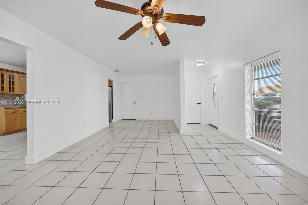 11000 SW 156th St, Miami, FL 33157 Photo