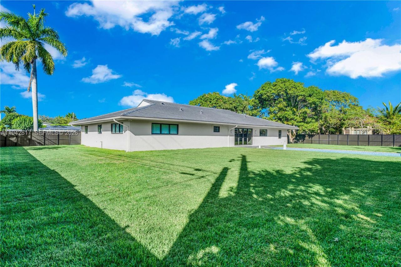 12751 SW 92nd Ct, Miami, FL 33176 Photo