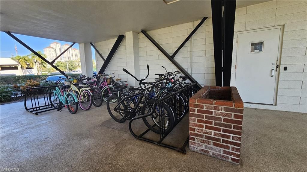 2350 W 1st St, Unit 303, Fort Myers, FL 33901 Photo