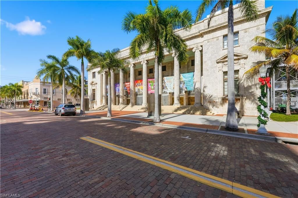 2260 1st St, Unit 210, Fort Myers, FL 33901 Photo