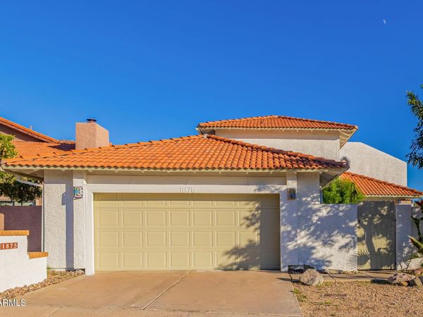 1875 E STATE Avenue, Phoenix, AZ 85020