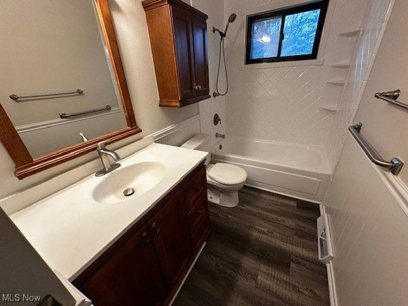 23939 Fairlawn Drive, North Olmsted, OH 44070 Photo 11