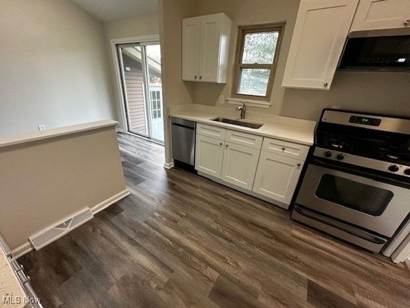 23939 Fairlawn Drive, North Olmsted, OH 44070 Photo 14