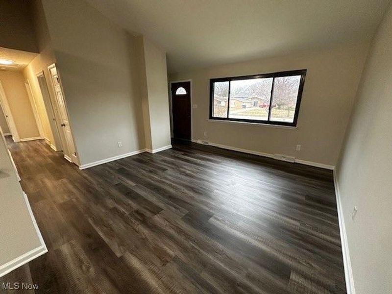 23939 Fairlawn Drive, North Olmsted, OH 44070 Photo 3