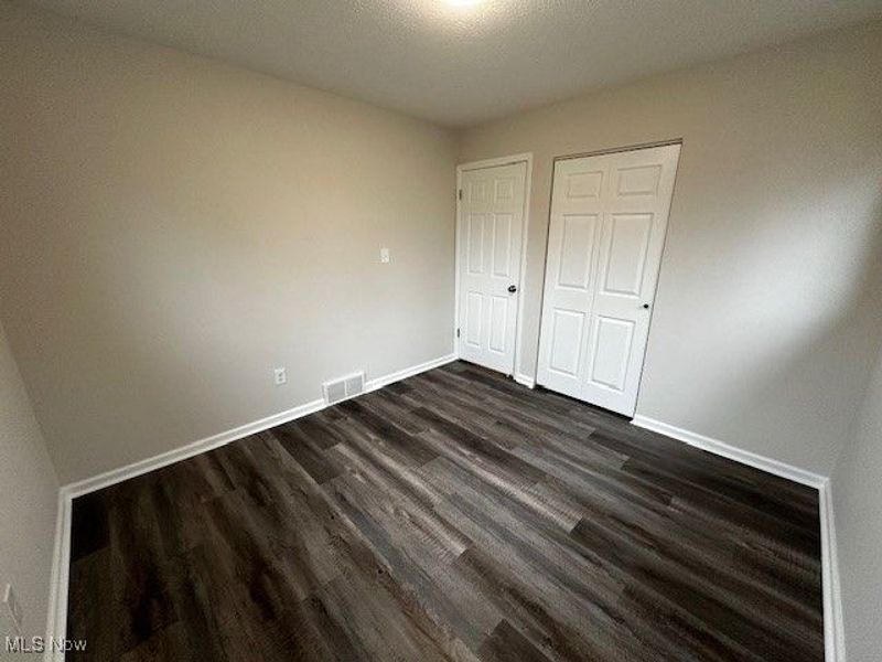 23939 Fairlawn Drive, North Olmsted, OH 44070 Photo 8