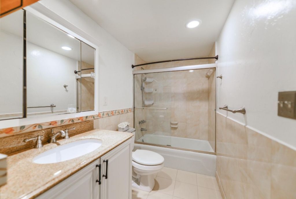 19380 Collins Avenue, Unit 501, Sunny Isles Beach, FL 33160 Photo