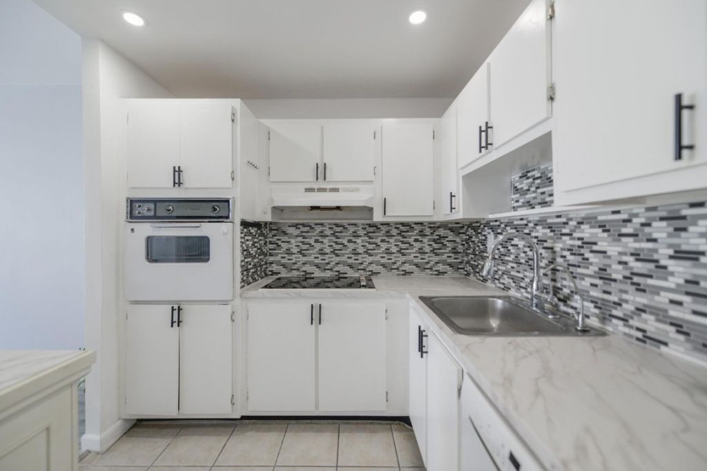 19380 Collins Avenue, Unit 501, Sunny Isles Beach, FL 33160 Photo