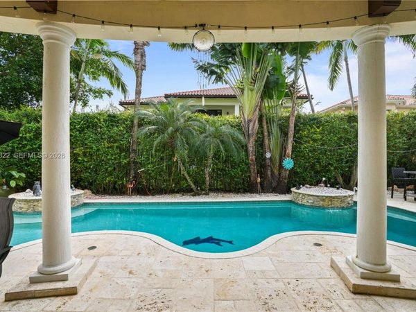 7976 SW 195th St, Cutler Bay, FL 33157