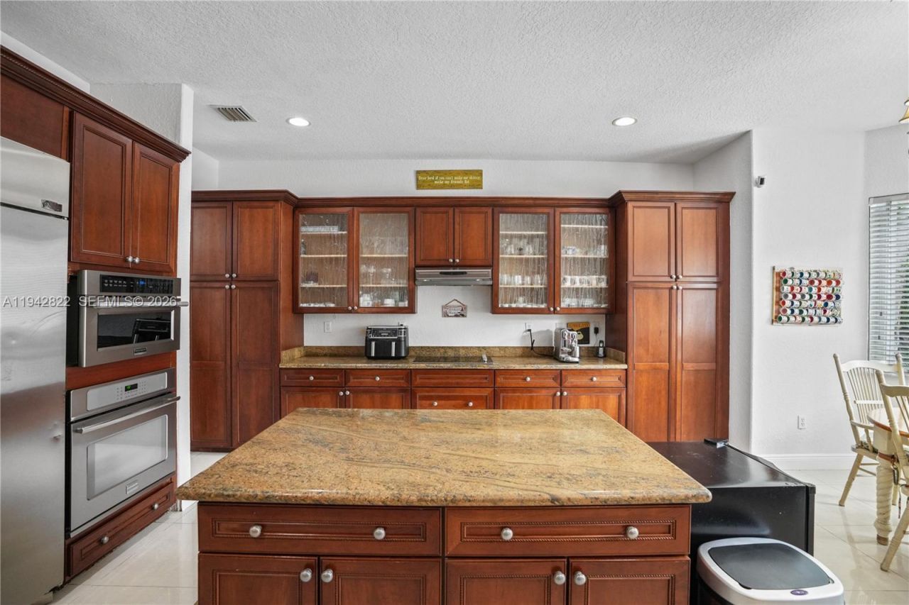 7976 SW 195th St, Cutler Bay, FL 33157 Photo