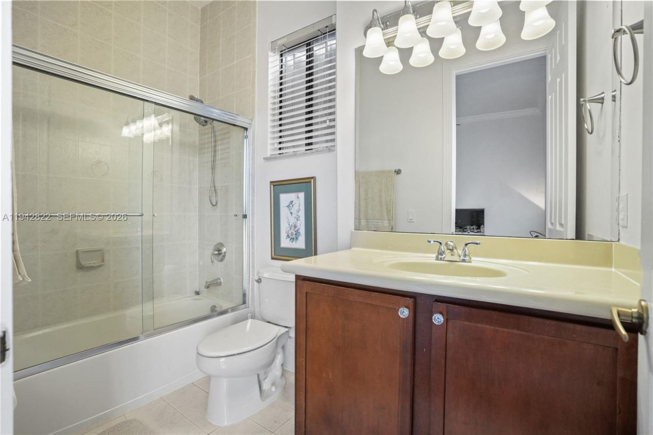 7976 SW 195th St, Cutler Bay, FL 33157 Photo