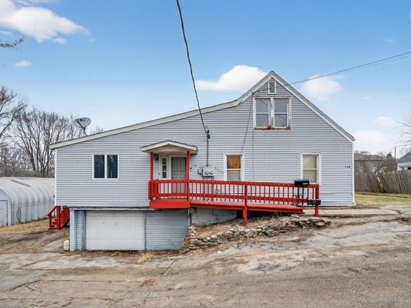 136 W 18th Street, Lockport, IL 60441