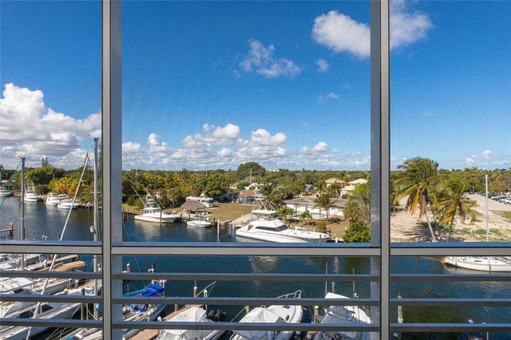 2731 NE 14th Street Causeway, Unit 538, Pompano Beach, FL 33062 Photo