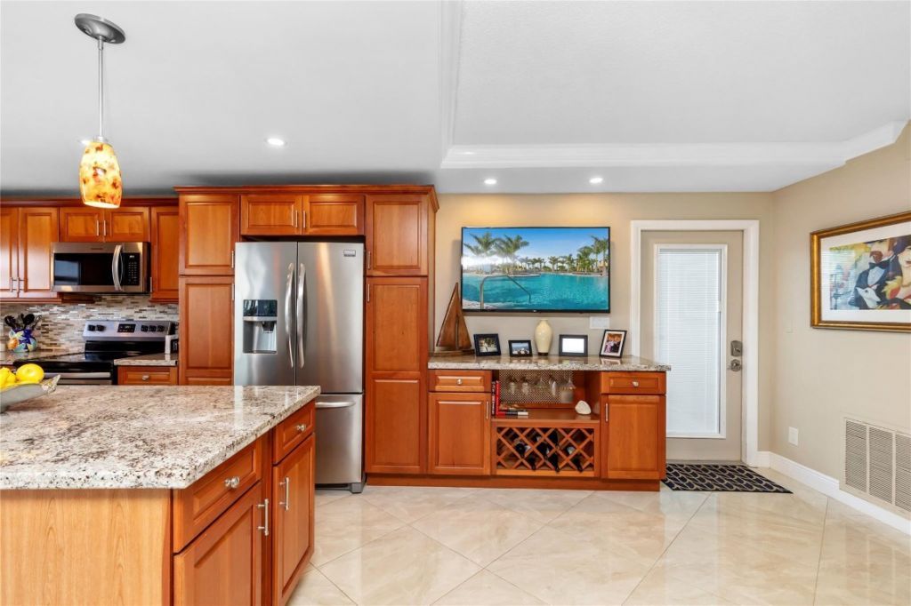 2731 NE 14th Street Causeway, Unit 538, Pompano Beach, FL 33062 Photo