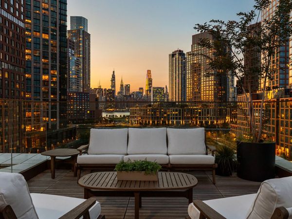 68 COMMERCIAL Street , Unit PENTHOUSE, Brooklyn, NY 11222