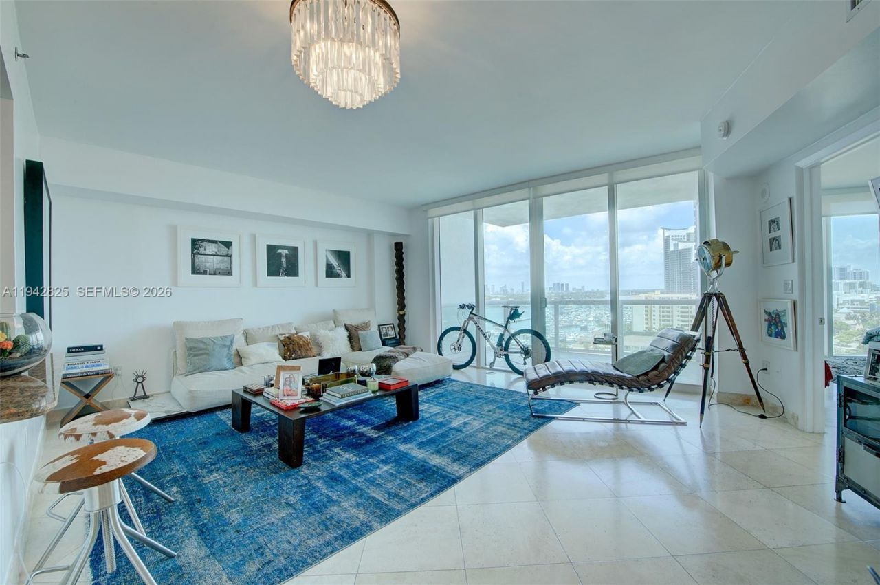 1000 S Pointe Dr, Unit 1406, Miami Beach, FL 33139 Photo