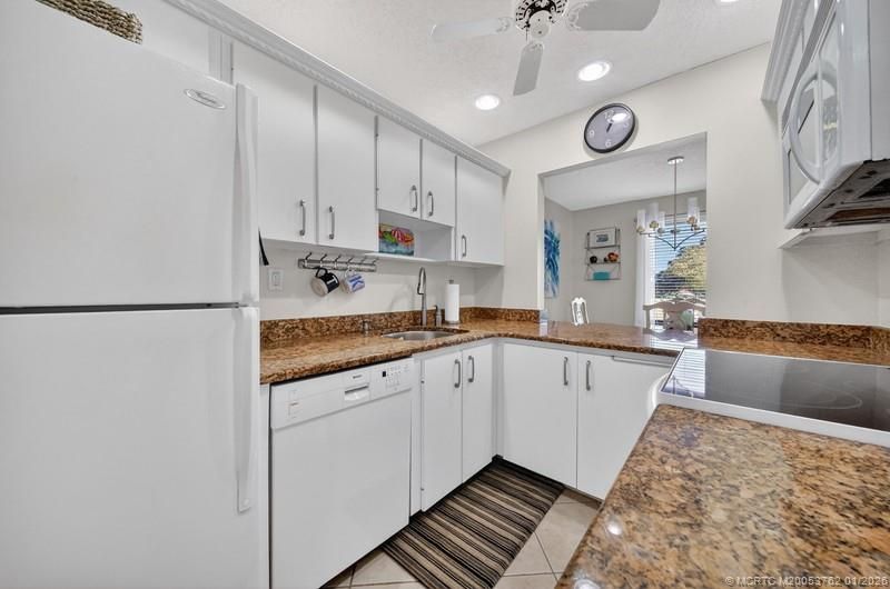 5335 SE Miles Grant Road, Unit H206, Stuart, FL 34997 Photo