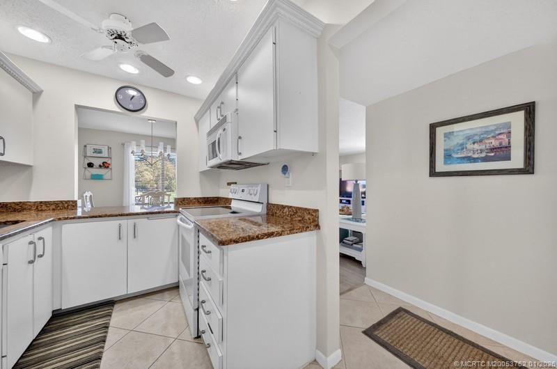 5335 SE Miles Grant Road, Unit H206, Stuart, FL 34997 Photo