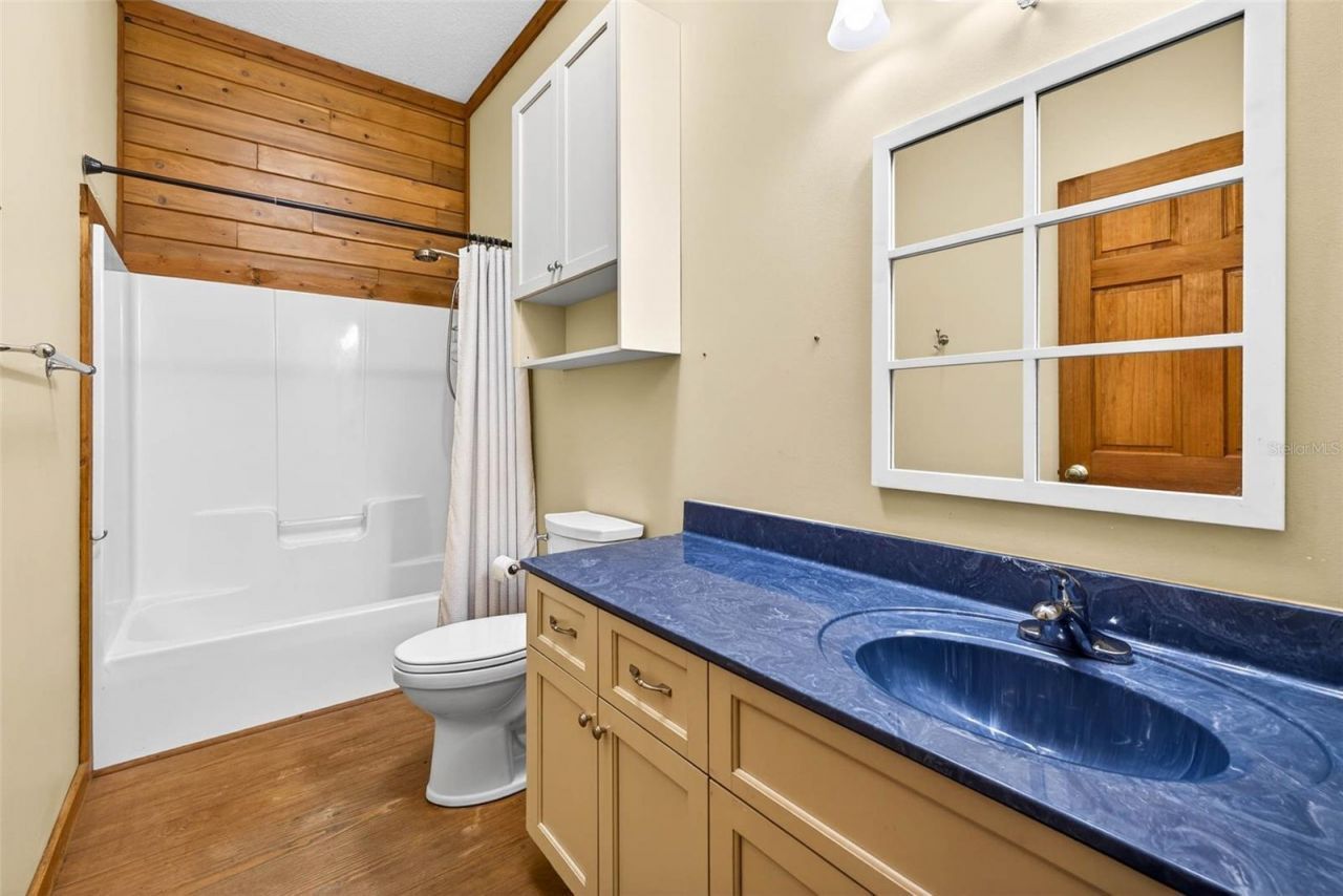 6750 Sutton Oaks Lane, Zephyrhills, FL 33541 Photo