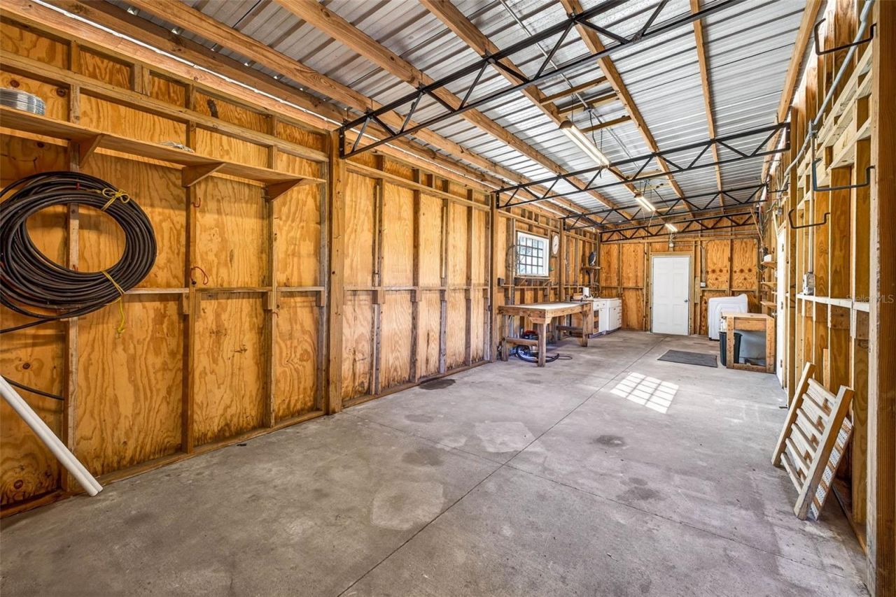 6750 Sutton Oaks Lane, Zephyrhills, FL 33541 Photo