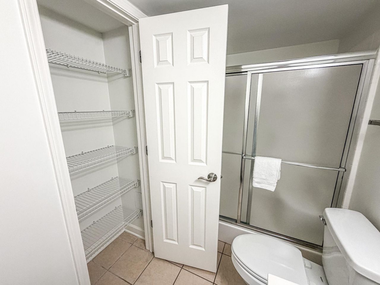 5700 N Ocean Blvd. Photo 22