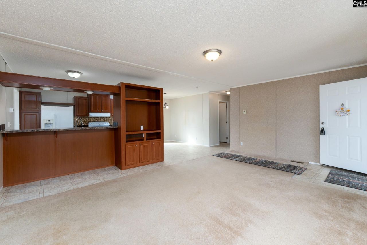 105 Indian Trace Ct Photo 5