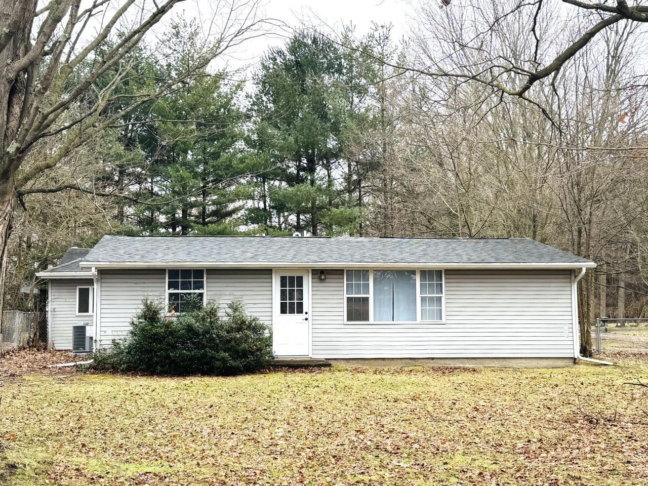 1404 Mould Avenue, Niles, MI 49120 Main Photo