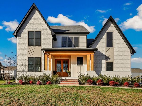 867 Shady Bluff Trl, Clarksville, TN 37043