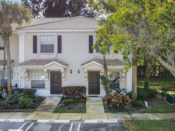 5015 Palmbrooke Circle, West Palm Beach, FL 33417