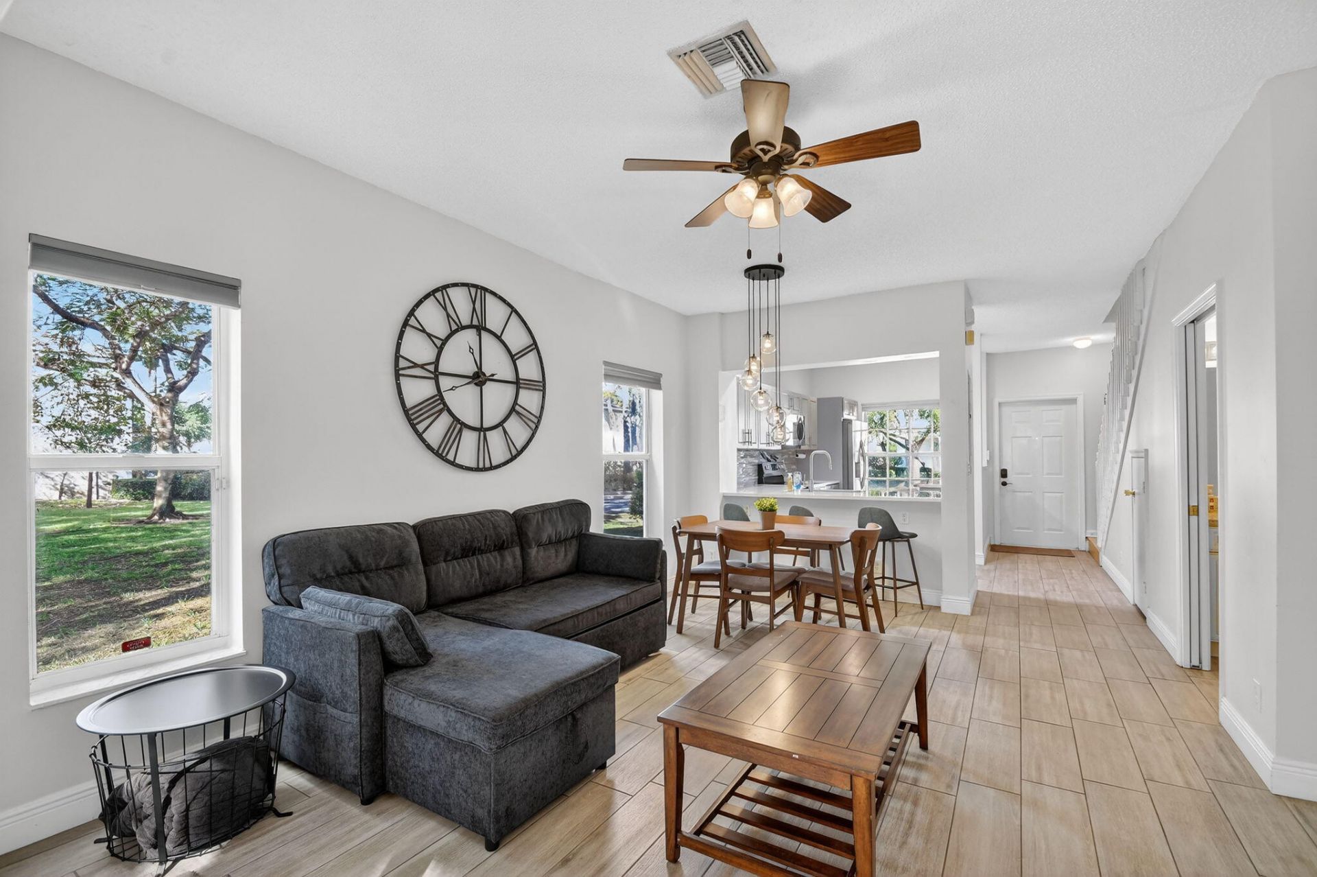 5015 Palmbrooke Circle, West Palm Beach, FL 33417 Photo