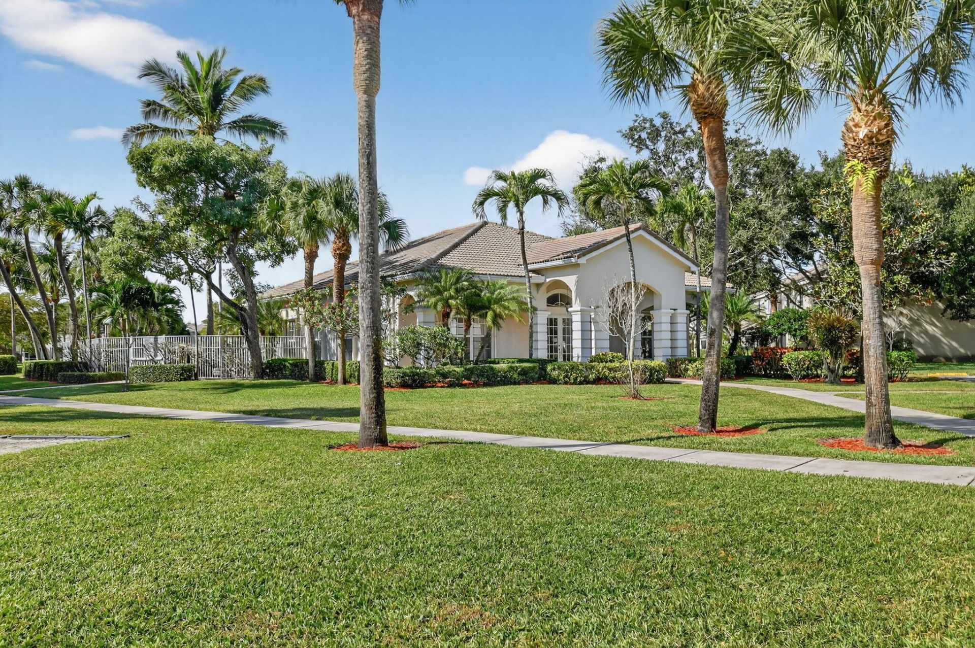 5015 Palmbrooke Circle, West Palm Beach, FL 33417 Photo