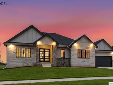 3513 S 220th Street, Elkhorn, NE 68022