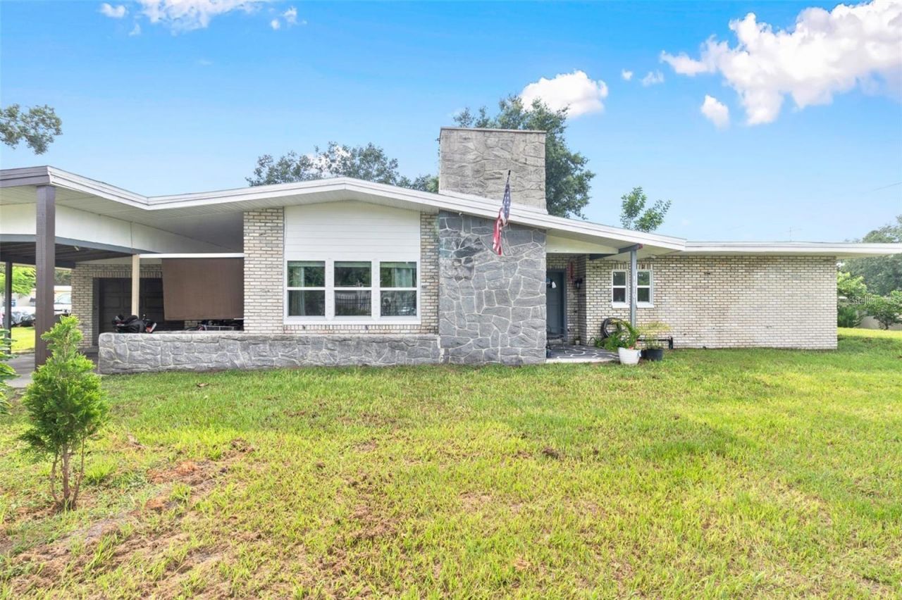 10101 Alma Street, Gibsonton, FL 33534 Main Photo