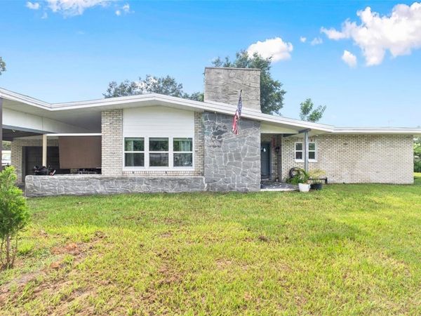 10101 ALMA STREET, GIBSONTON, FL 33534