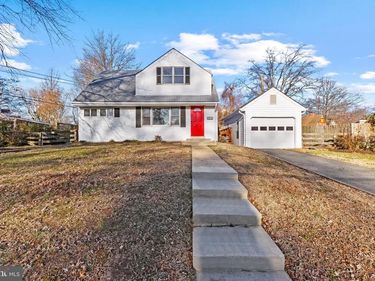 2012 ROLLINS DRIVE, ALEXANDRIA, VA 22307