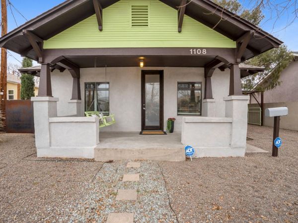 1108 12th Street NW, Albuquerque, NM 87104