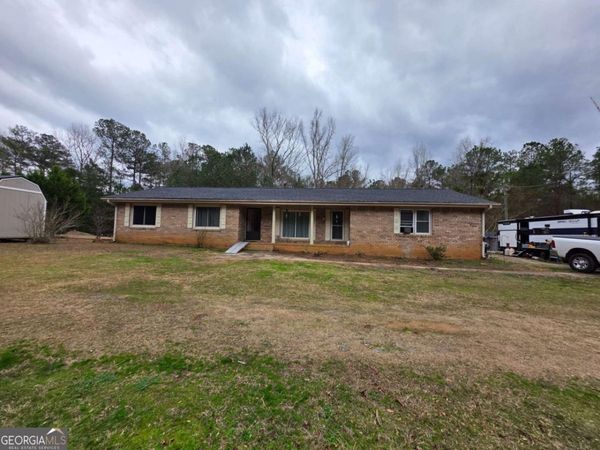 407 Earl North Road, Newnan, GA 30263