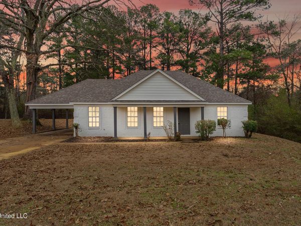 589 Swaney Drive, Holly Springs, MS 38635