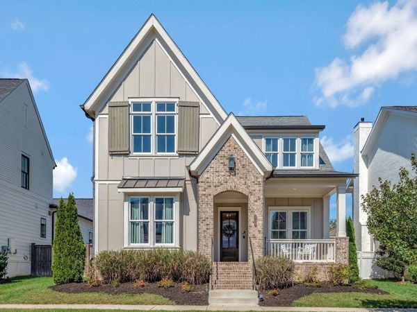 808 Carsten St, Nashville, TN 37221