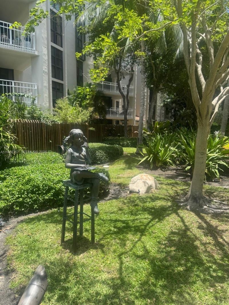 2000 Towerside Ter, Unit PH-3, Miami, FL 33138 Photo