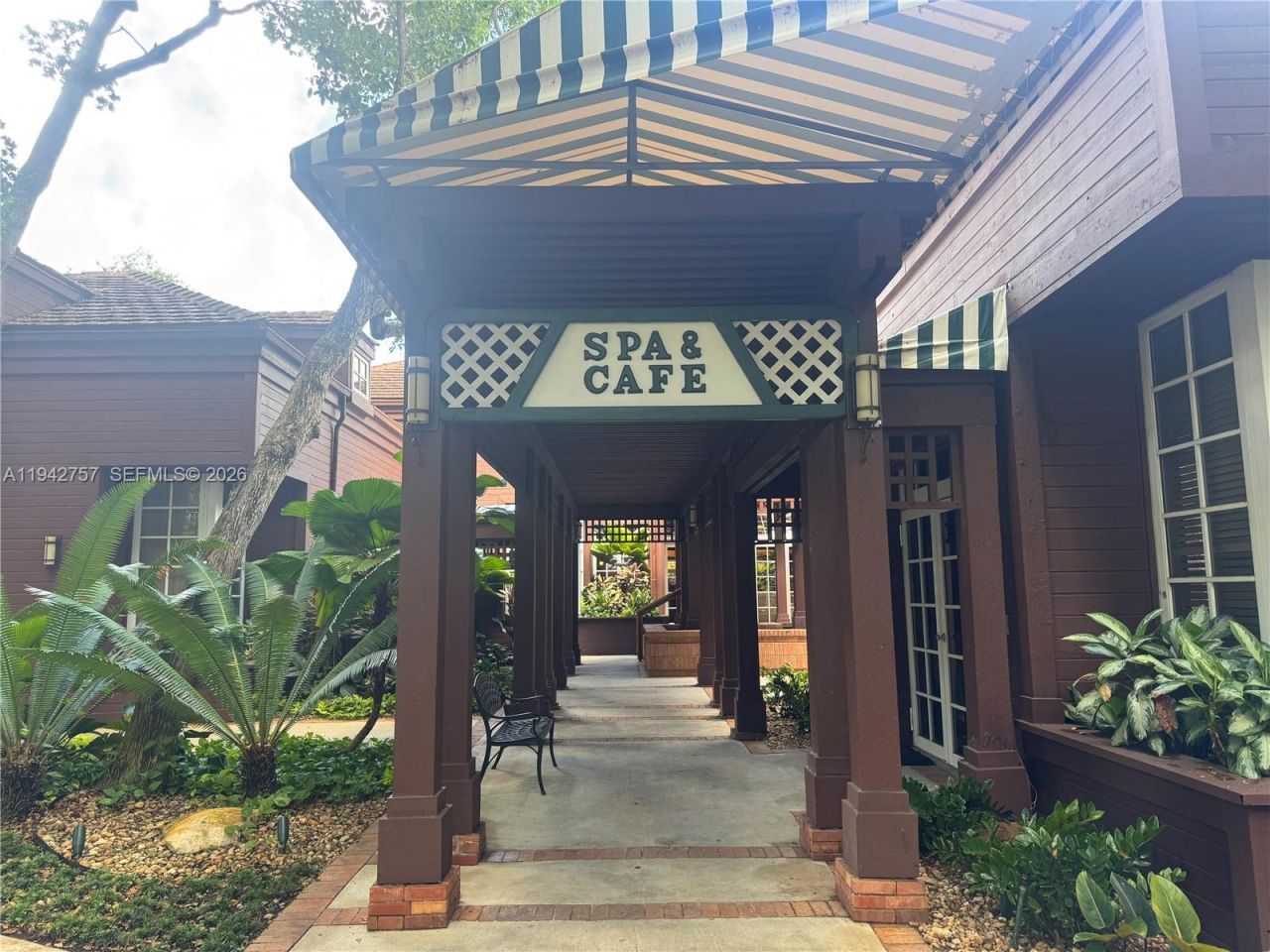 2000 Towerside Ter, Unit PH-3, Miami, FL 33138 Photo