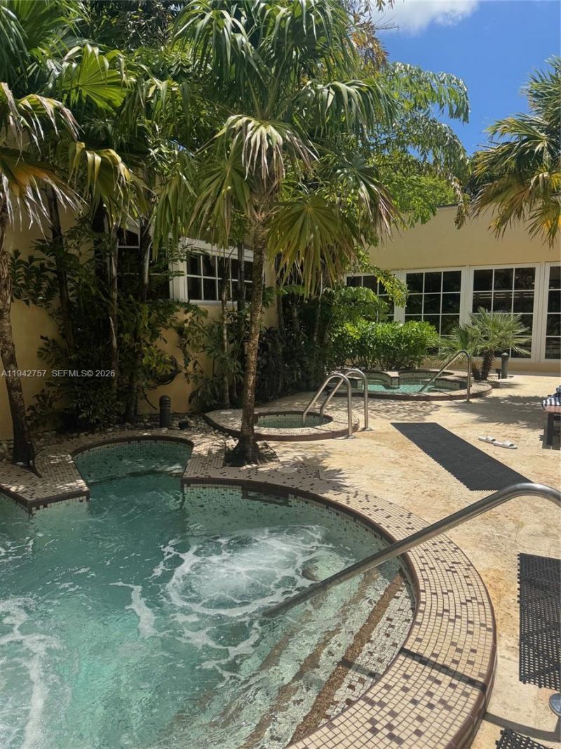 2000 Towerside Ter, Unit PH-3, Miami, FL 33138 Photo