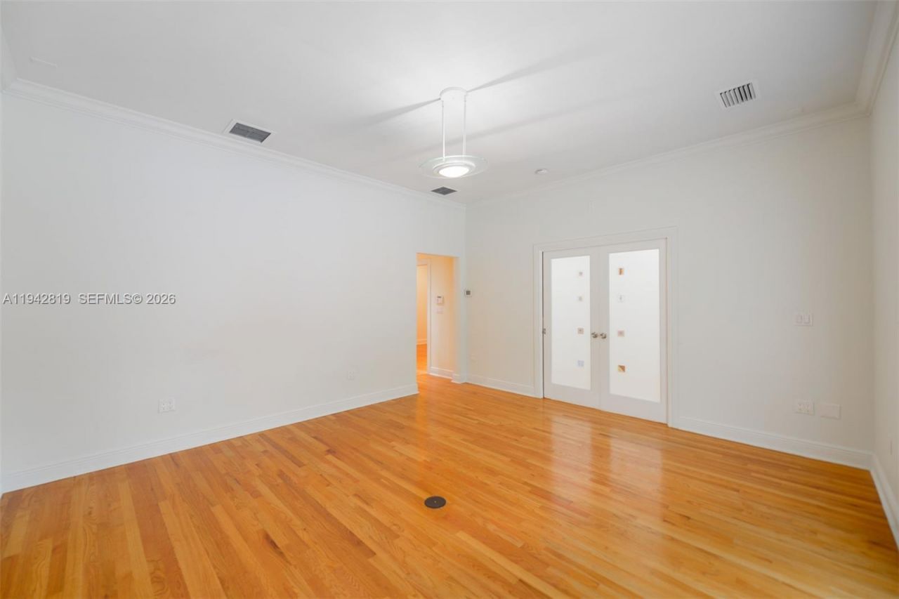 911 Mariana Ave, Coral Gables, FL 33134 Photo